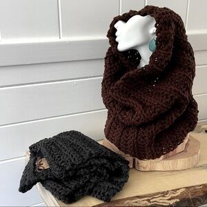 $49 SALE Handmade Infinity Crochet Chunky Knit Cowl Scarf Winter Men Women